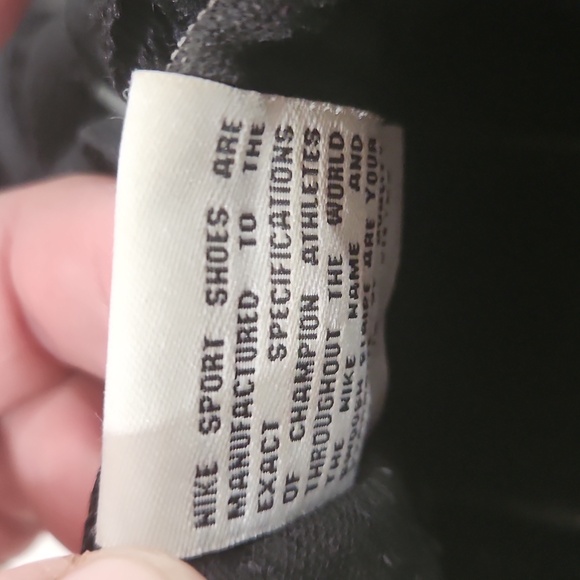 Nike Court Legacy Mid Women's Black and White High-Tops Size 9 - Picture 7 of 10